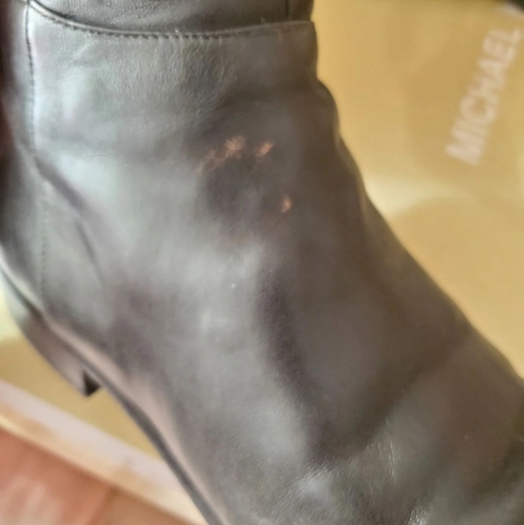Good Condition Michael Kors Bromley Boots- size 7.5- $72 - Picture 4 of 10